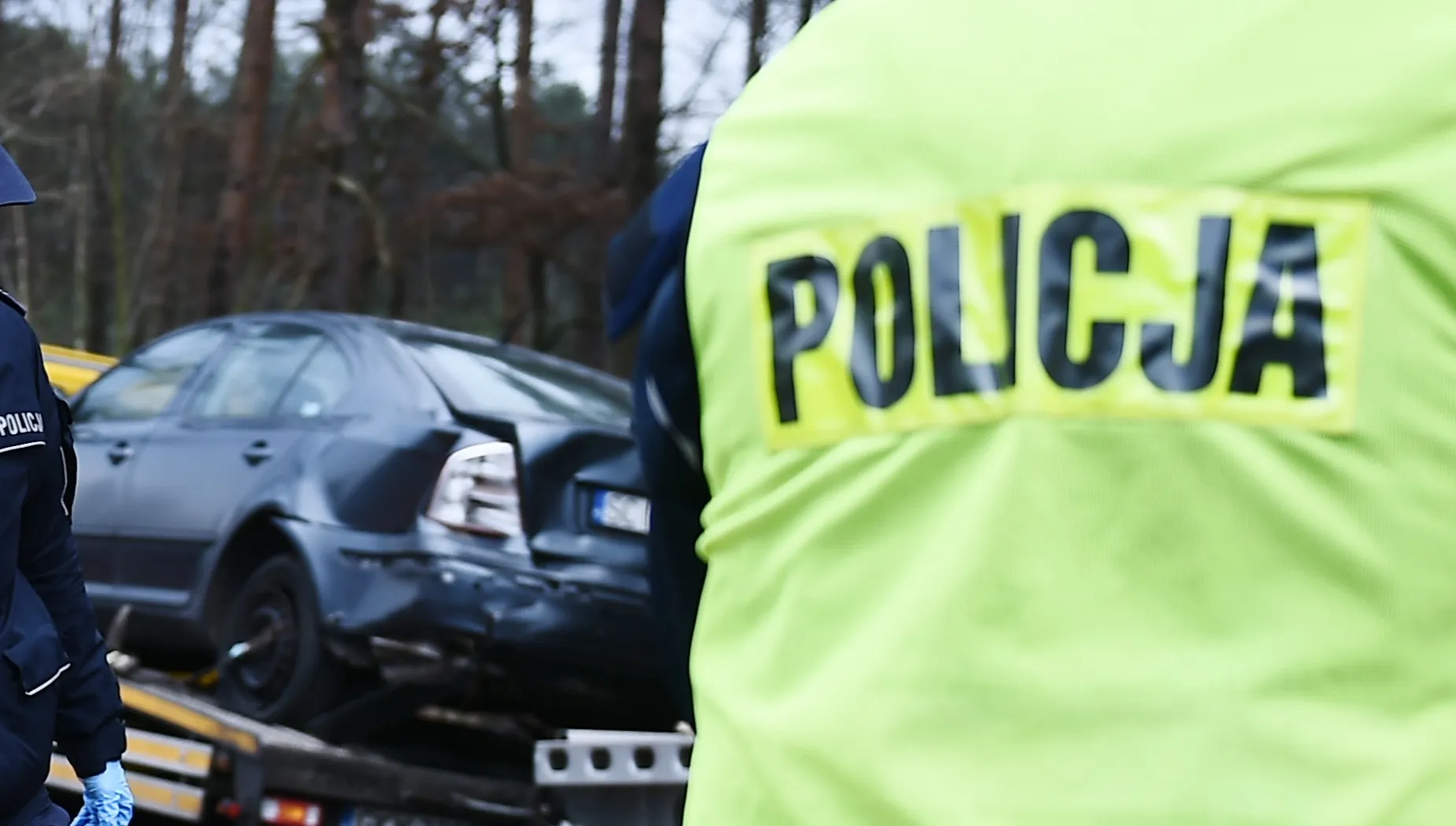 Trzy osoby ranne w wypadku na dk 74