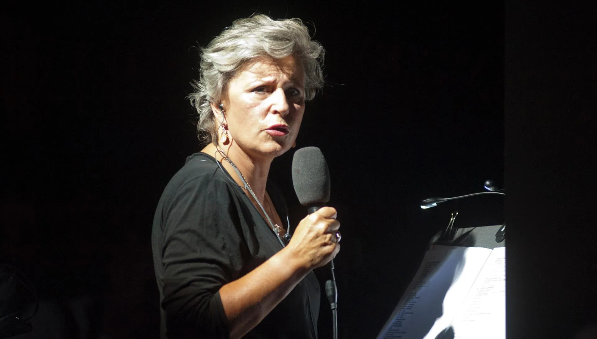 „Zostały tylko wspomnienia i internet”. Krystyna Janda wróży powyborczą przyszłość opozycji