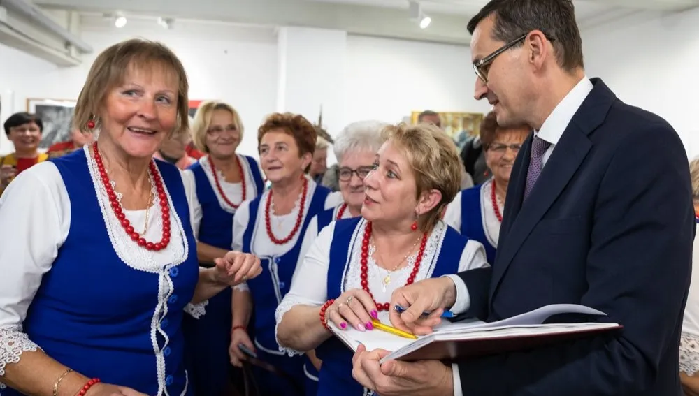 Premier Morawiecki: dziękuję za każdy ze 133 687 głosów i tysiące uściśniętych dłoni
