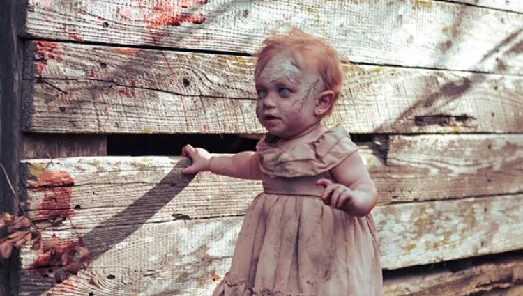 Czy są jakieś granice halloweenowych przebieranek? Jeśli masz słabe nerwy, NIE OGLĄDAJ tych zdjęć!  (18+)