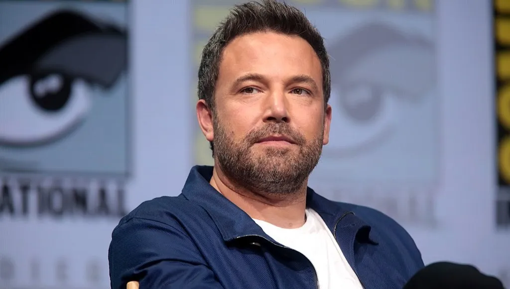 Kupił, jak spotykał się z J. Lo, teraz sprzedaje. Ben Affleck obniżył cenę swoich domów