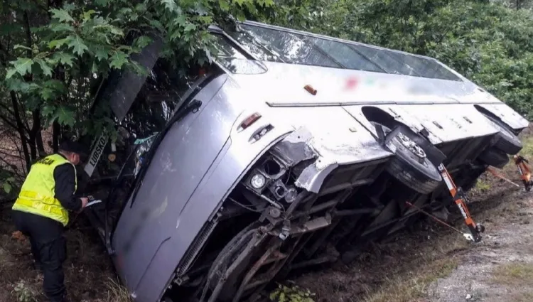Tragiczny wypadek autobusu na Słowacji. Nie żyje co najmniej 12 osób