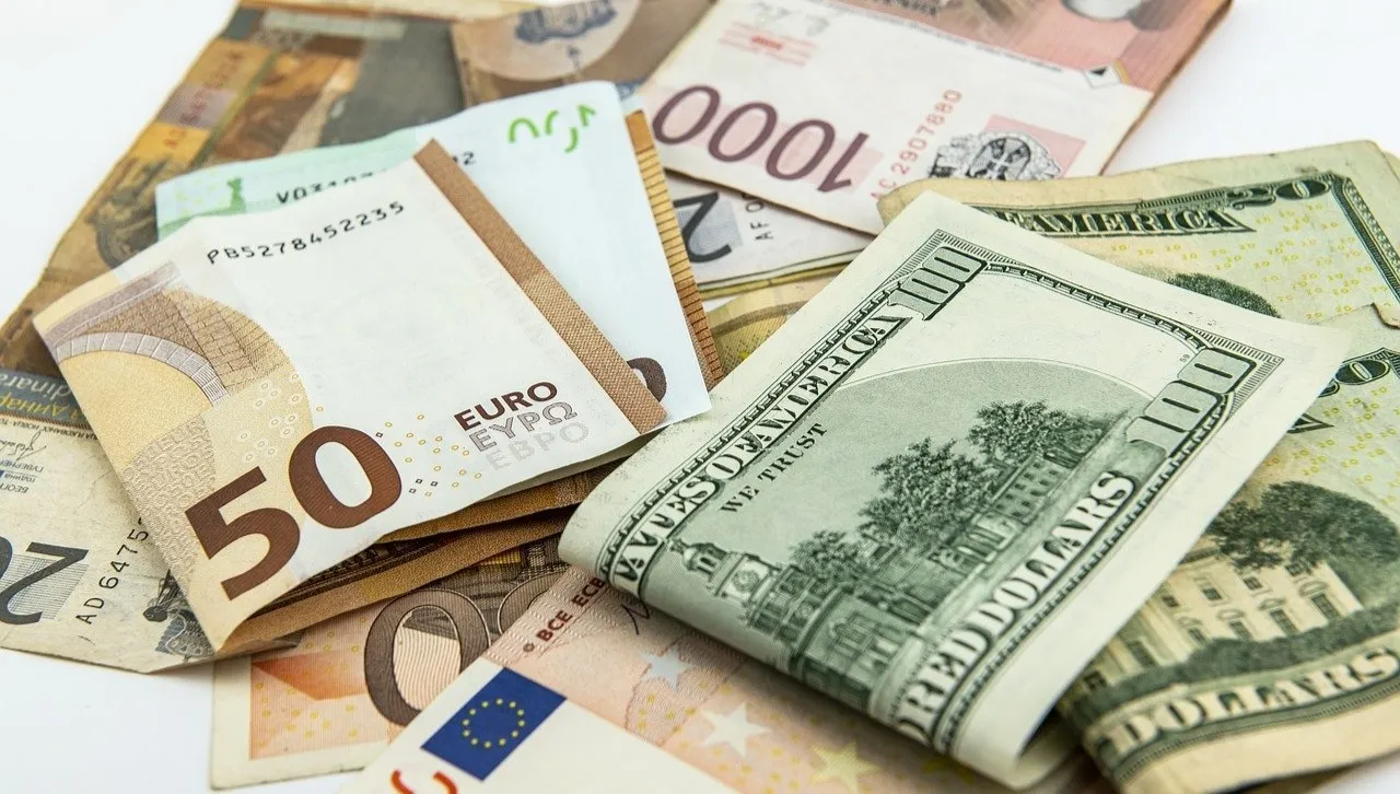 USA obłoży cłami samochody z Unii?