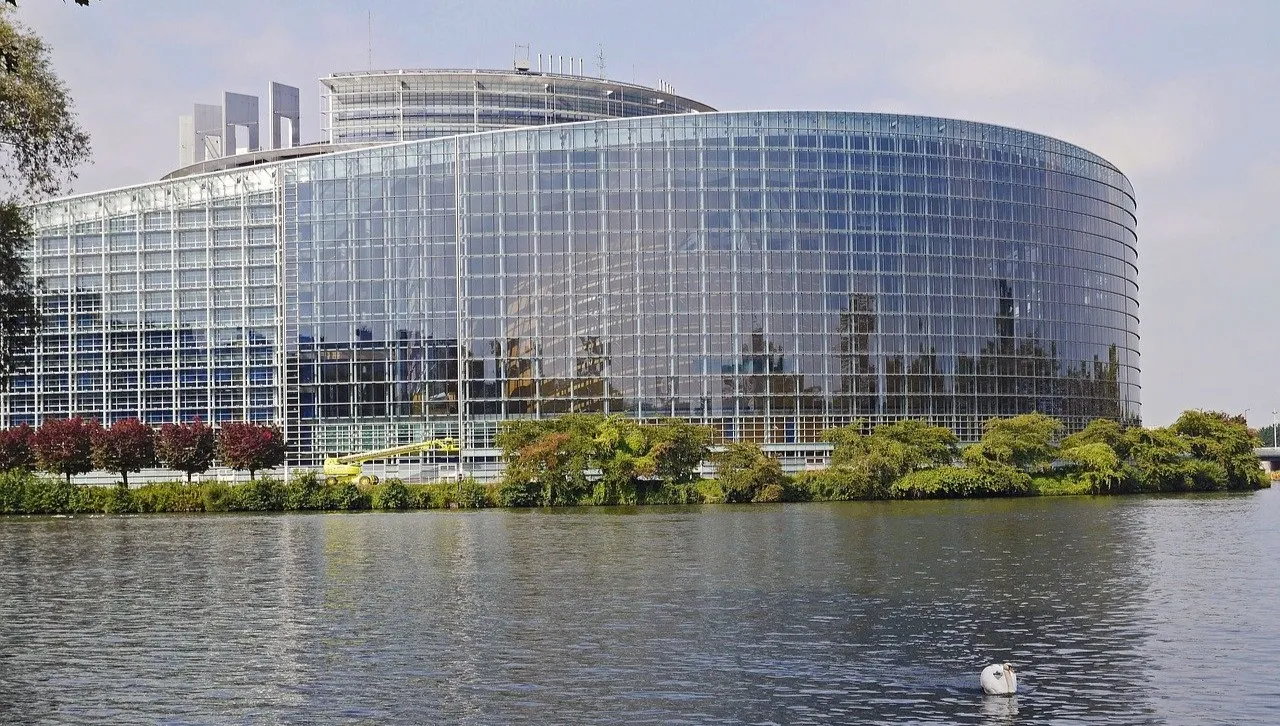 Europarlament poparł unijny budżet