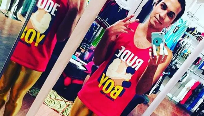 W obcisłych gatkach wywijają na parkiecie. Męskie legginsy podbiły Berlin