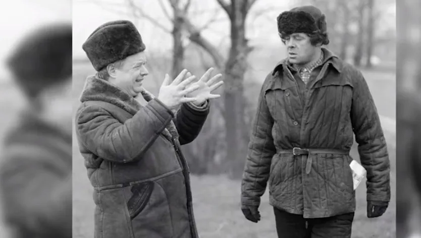 "Dowcipny, dobroduszny, serdeczny erudyta". 90 lat temu urodził się król polskiej komedii Stanisław Bareja