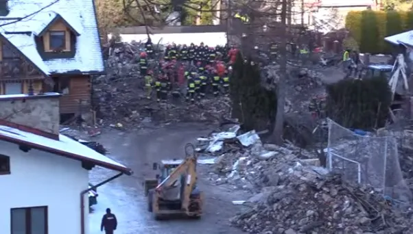 Pomoc dla rodziny ofiar tragedii w Szczyrku. Wsparcie płynie z całego kraju