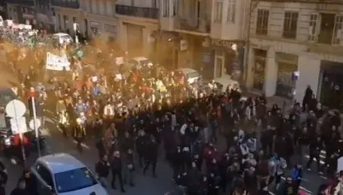 Kolejne demonstracje przeciwko Macronowi