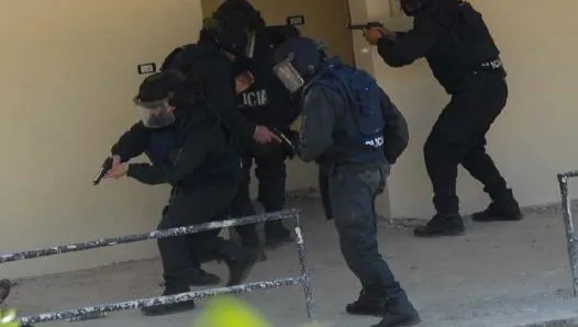 Seria aresztowań po trzęsieniu ziemi