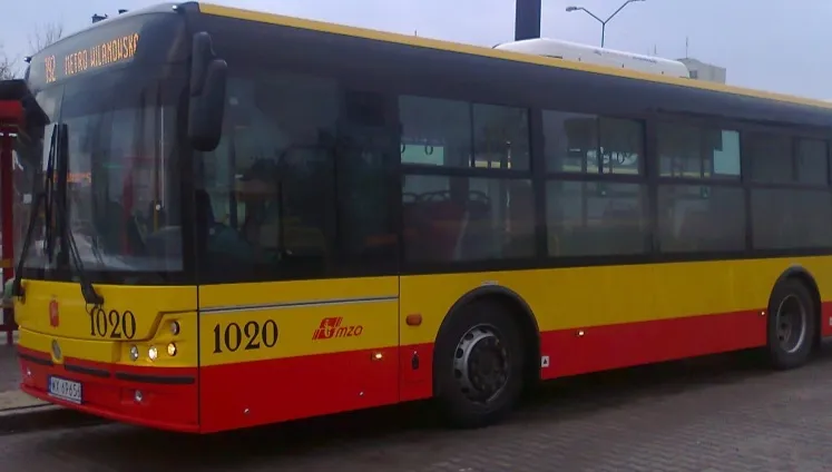 Stołeczni kierowcy autobusów wyróżnieni za niesioną pomoc