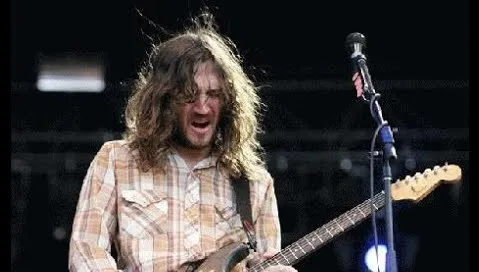 Wspaniała wiadomość dla fanów Red Hot Chili Peppers. Do zespołu wraca John Frusciante!