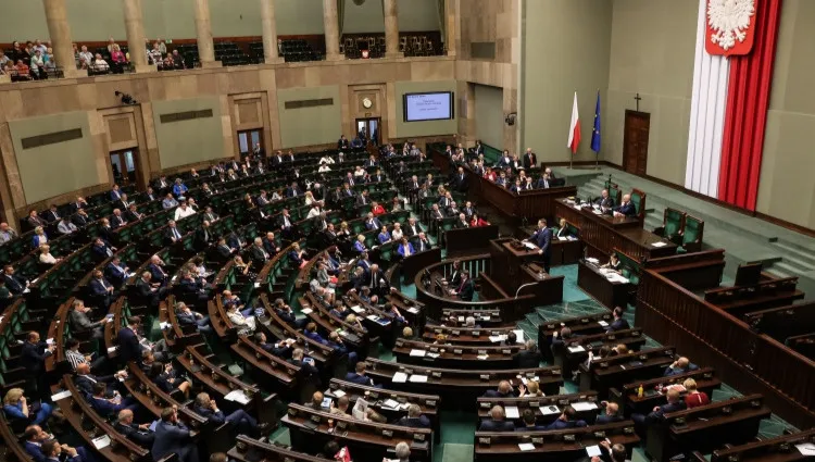 Posłowie PO nie głosowali, będą zawieszeni?