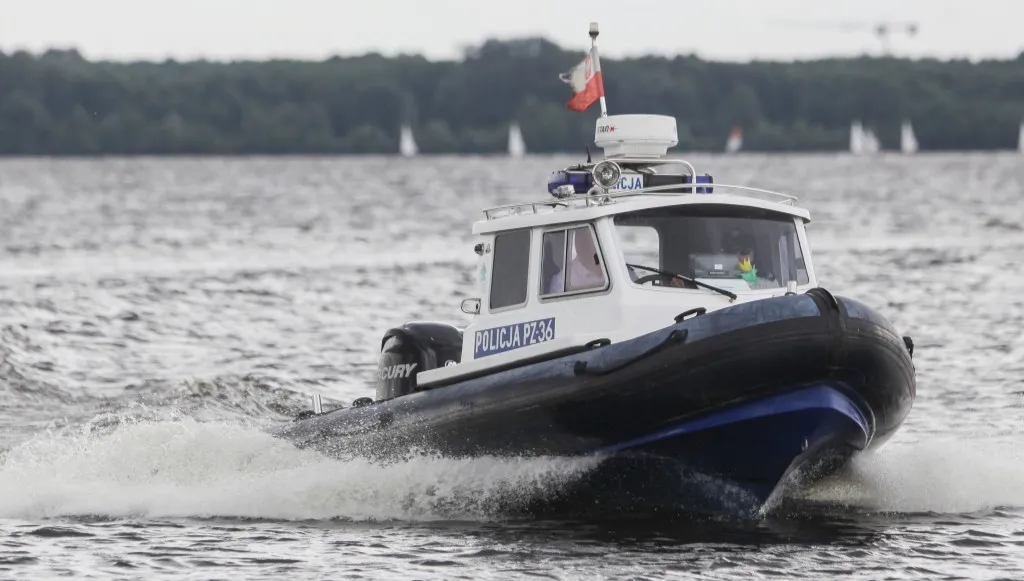 Wędkarz wypadł z łódki. Trwają poszukiwania