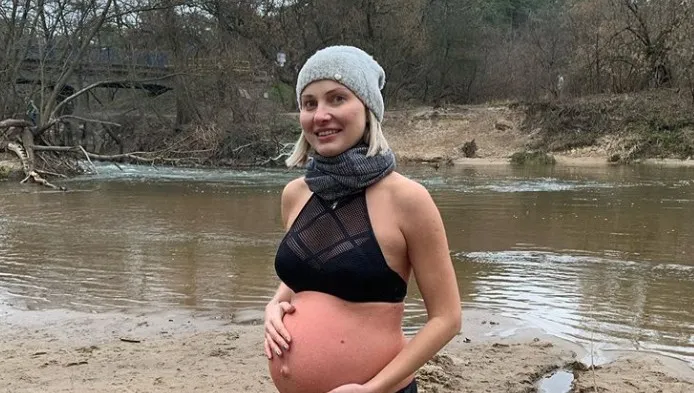 Joanna Moro morsuje... w zaawansowanej ciąży! Mocno jej się za to oberwało
