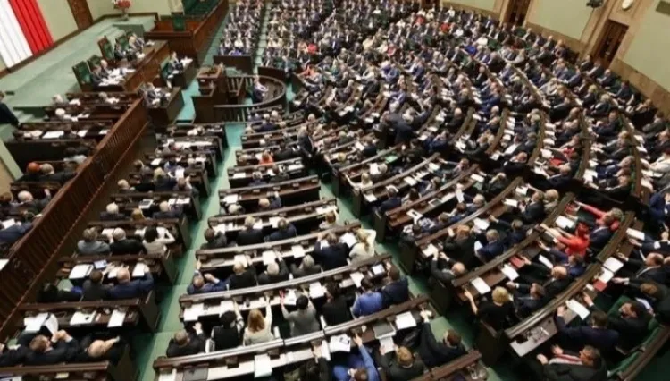 W środę Sejm zajmie się projektem 13. emerytury i renty