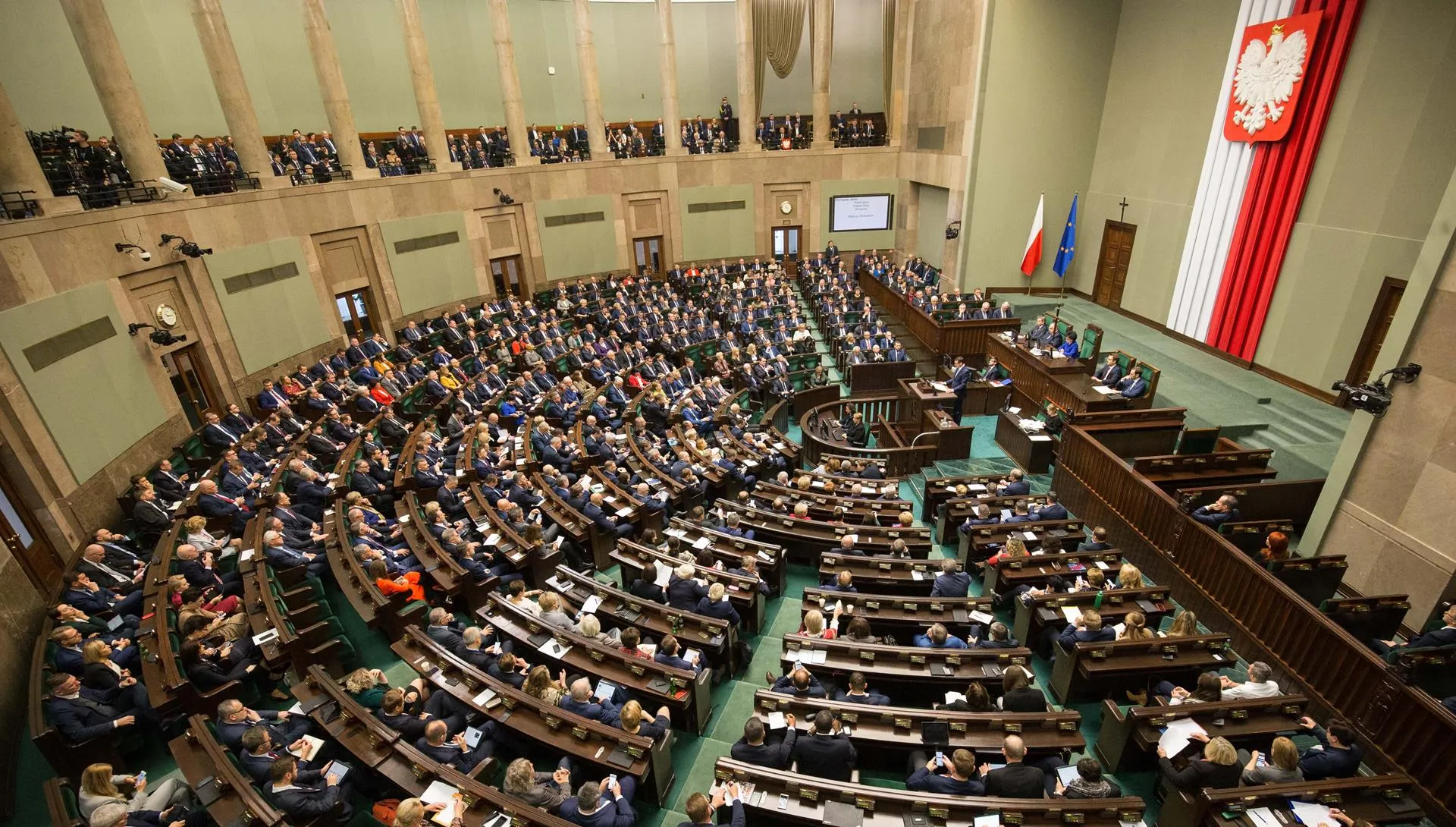 Sejm nie odrzucił budżetu