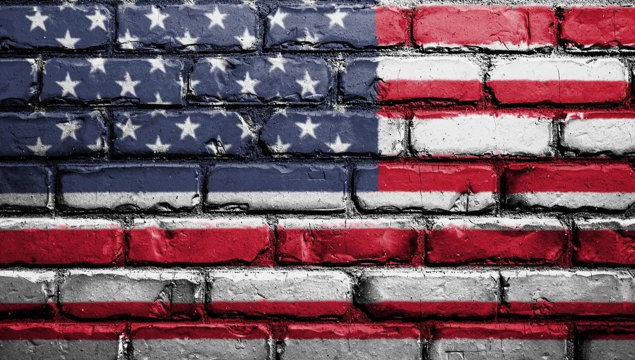 Sąd USA pozwala na dalszą budowę muru granicznego