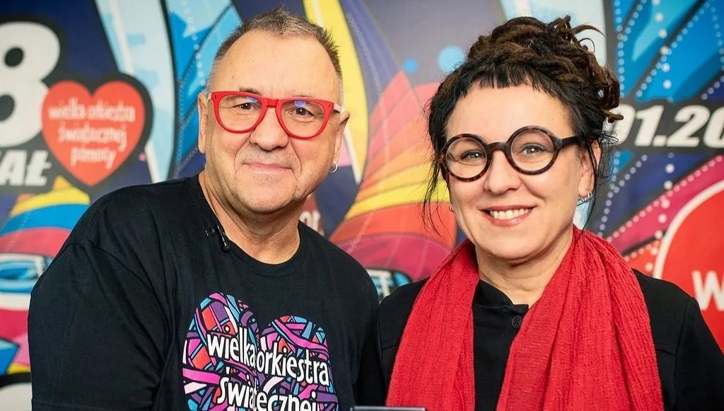 Tokarczuk przekazała Owsiakowi replikę medalu Nobla. Kosztuje krocie!