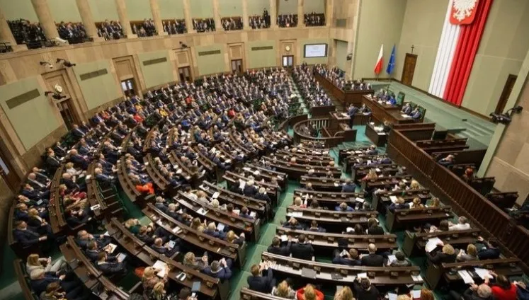 Ci politycy wracają do Sejmu
