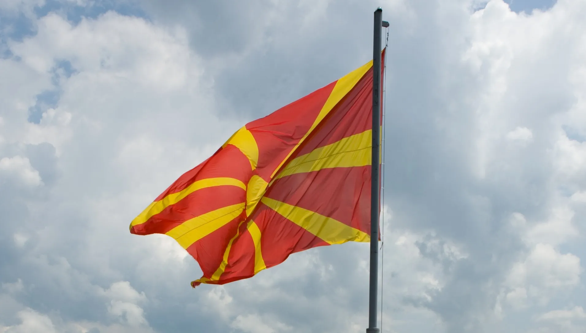 Dziesiątki imigrantów w ciężarówce