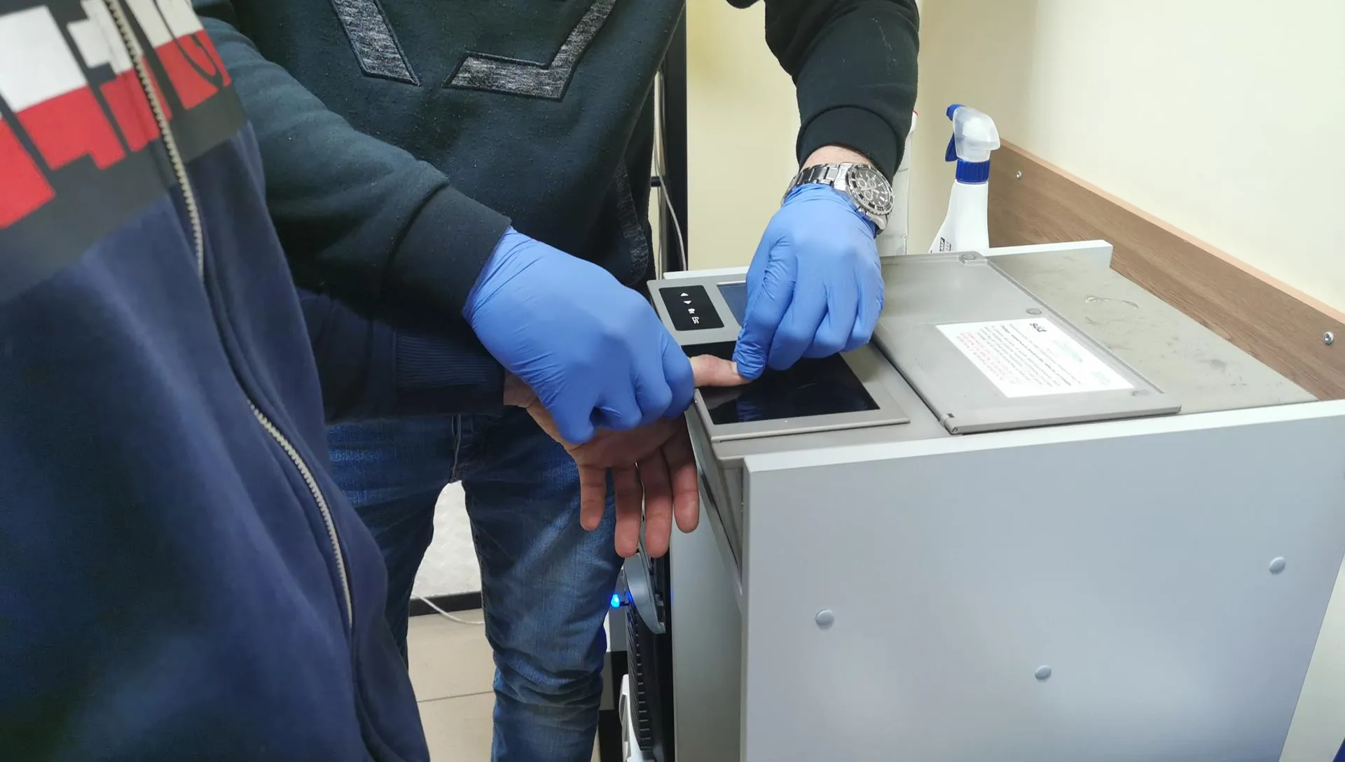 Kradł hondy. Wpadł, gdy jechał jedną z nich