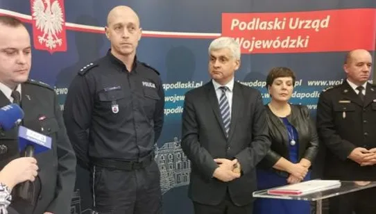Władze i służby apelują: ostrożnie podczas ferii