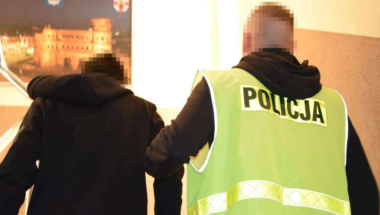 18-latek przyłapany z pół kilo amfetaminy