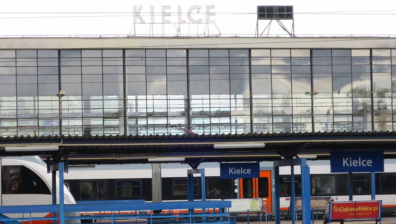 Remont dworca w Kielcach opóźniony o rok