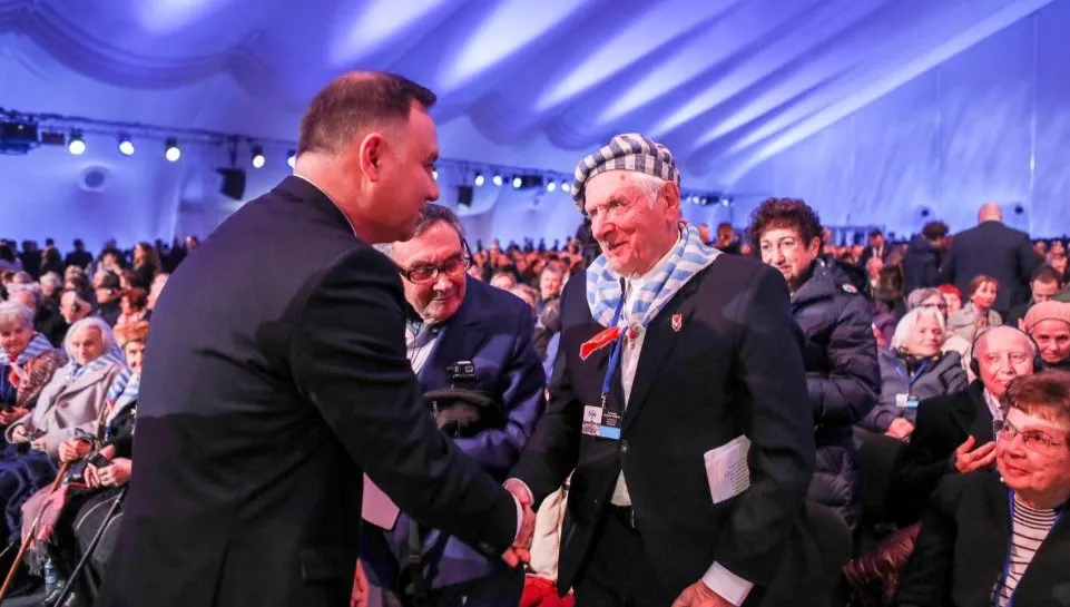 Przeszedł piekło, ale nadal wierzy w ludzi. „Słyszę krzyki, gdy wracam pamięcią do tych wydarzeń”