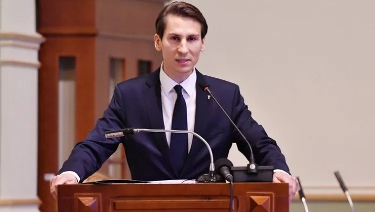 Politycy PiS apelują, aby wicemarszałek zrezygnował