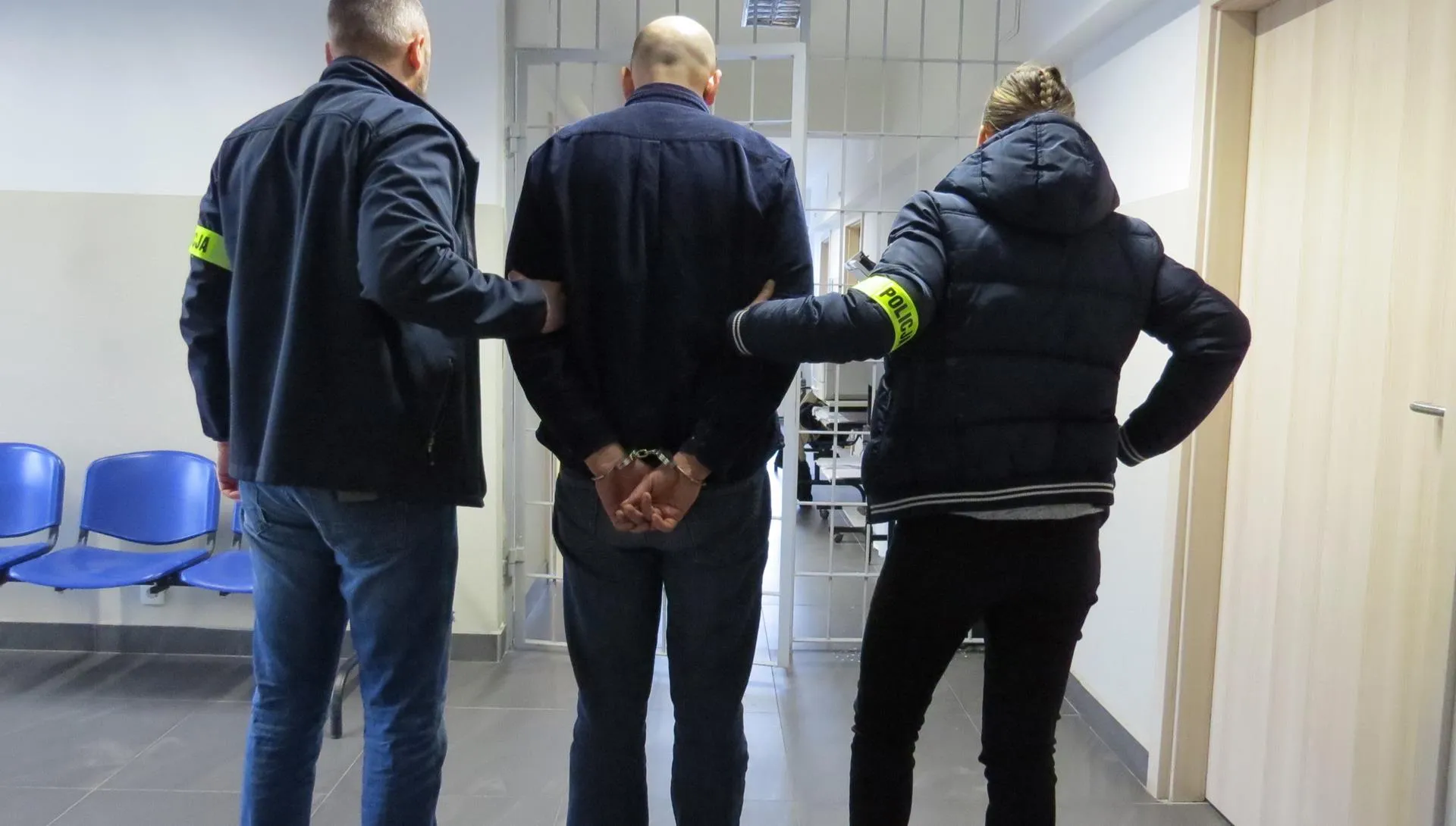 Handel bronią w Toruniu. Zatrzymanym grozi osiem lat więzienia