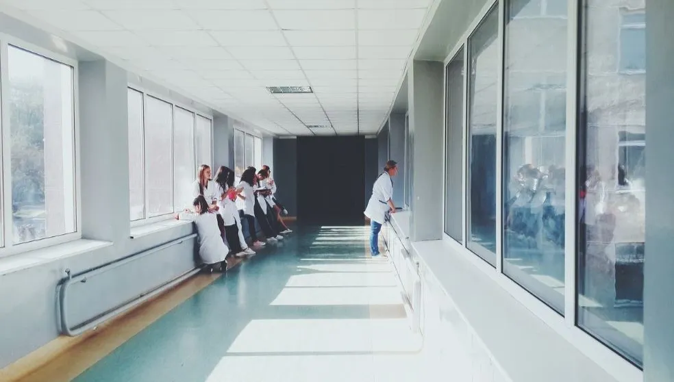 Szpital wprowadza całkowity zakaz odwiedzin