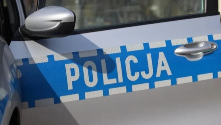 Wezwał policję, bo "musiał dostać się do znajomego". Czeka go dotkliwa grzywna