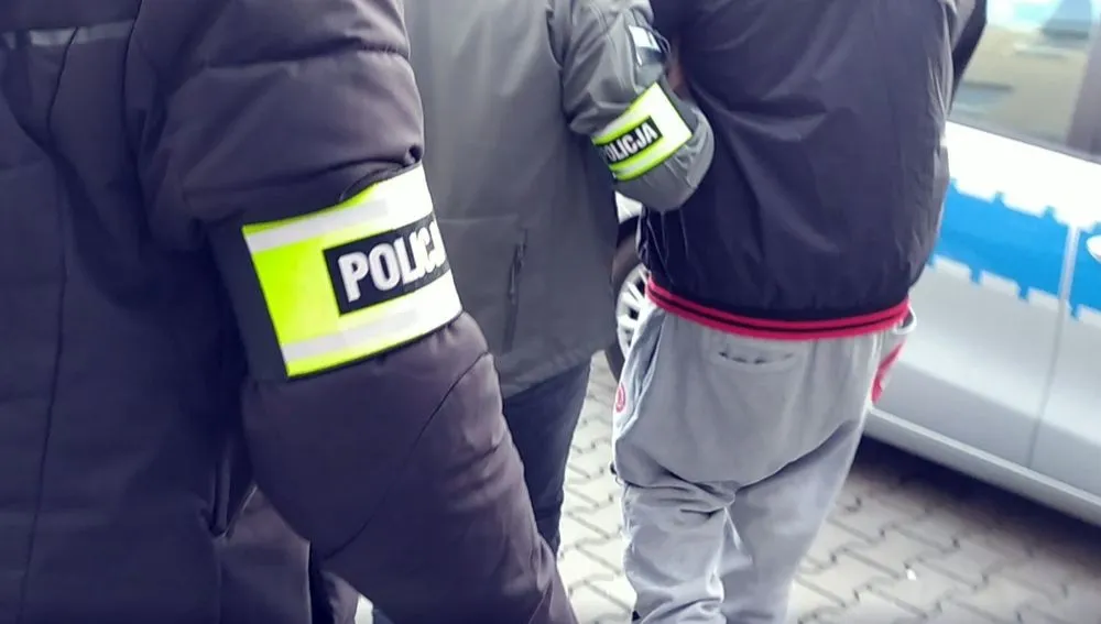 Za posiadanie narkotyków trafili do aresztu