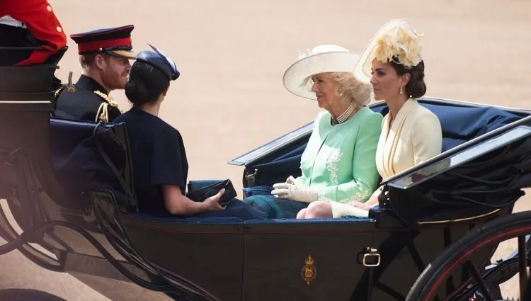 Książę Harry podjął z żoną ważną decyzję. Biuro w Pałacu Buckingham będzie zamknięte
