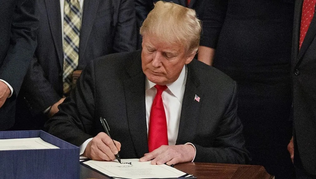 Trump z wizytą w Kalifornii