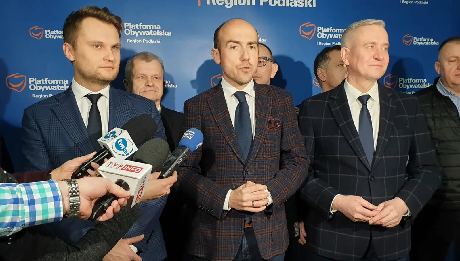 Budka o kampanii Kidawy-Błońskiej