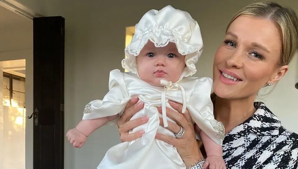 "Wyjątkowy dzień naszego aniołka"! Joanna Krupa ochrzciła córkę
