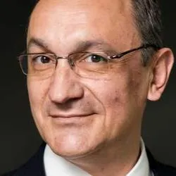 ,Adrian Stankowski,