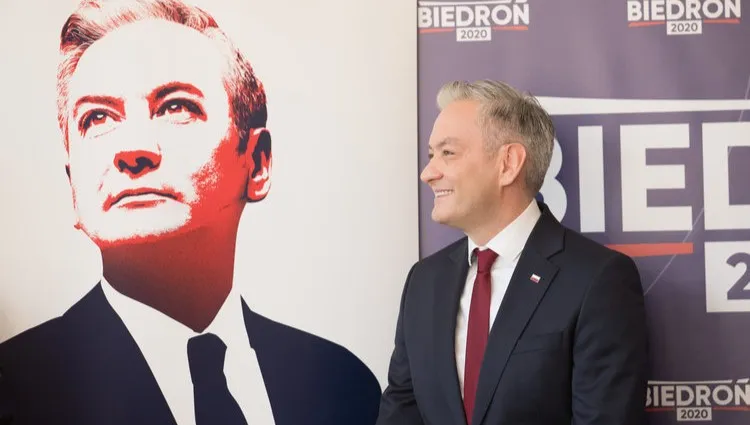 Czy przyjął korzyść majątkową? Śledztwo ws. wpłat na fundację założoną przez Biedronia!