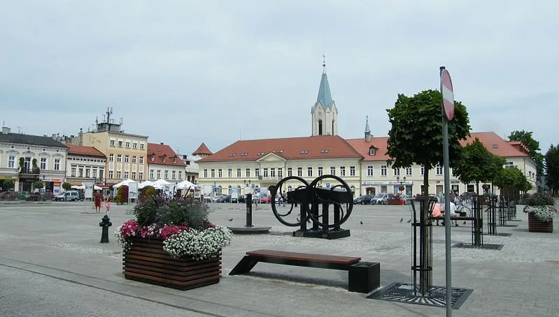 Elektroniczne tablice pomogą podróżnym w Oświęcimiu