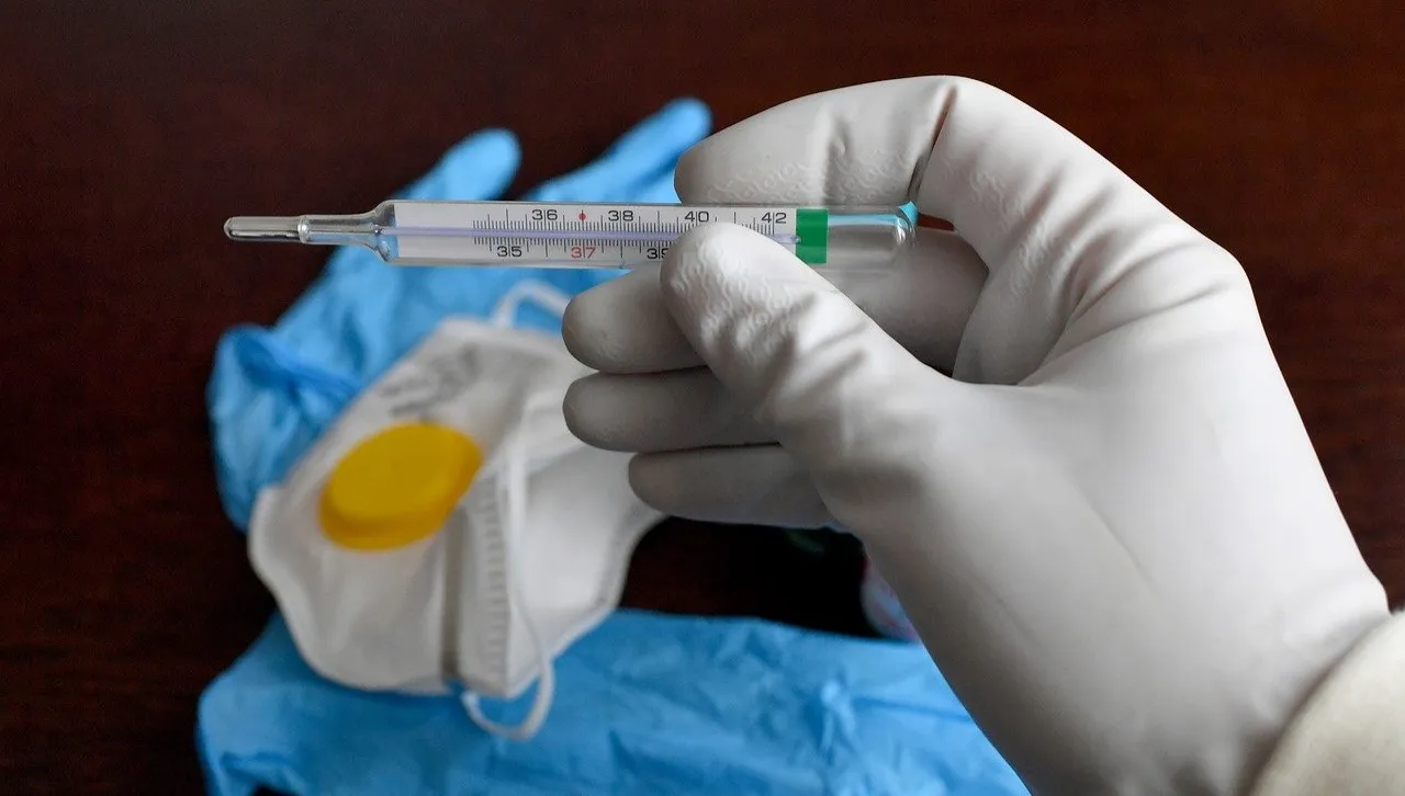 5 osób hospitalizowanych, 584 objętych nadzorem