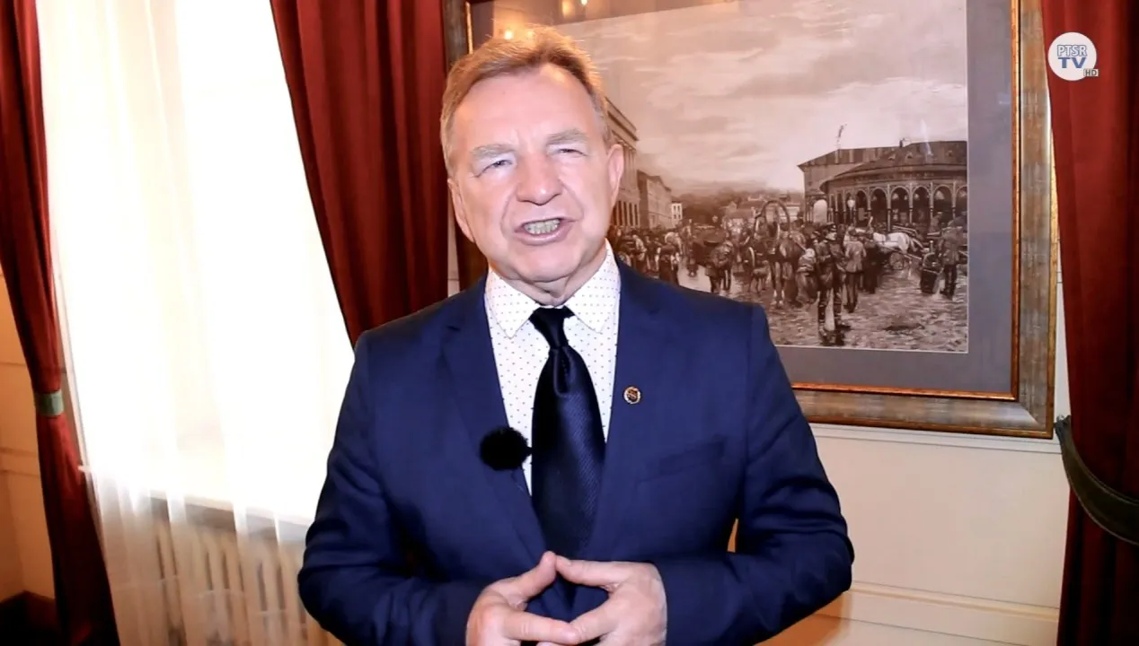 Andrzej Supron żartuje z koronawirusa: "Alkohol bardzo skutecznie z nim walczy"