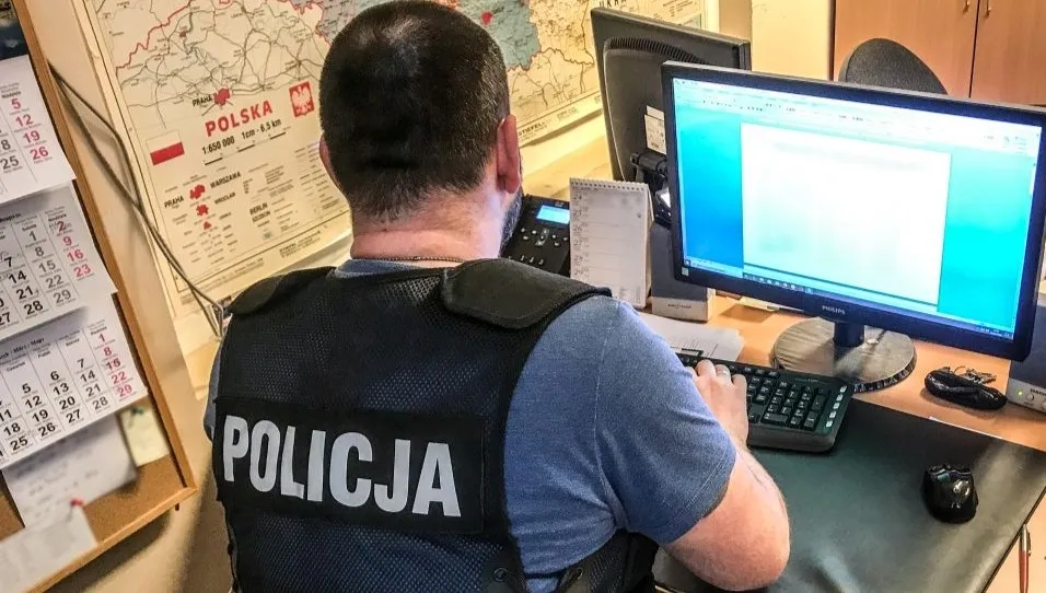 Z nożem i młotkiem zaatakował kobiety. Jedna z nich nie żyje