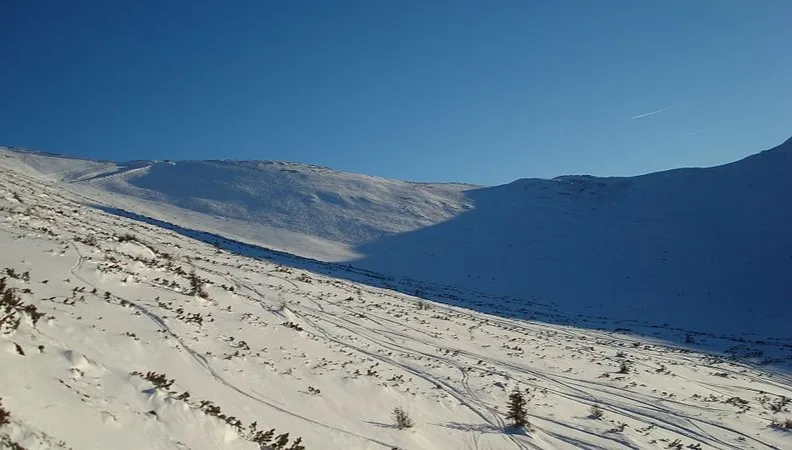 Tatry: zagrożenie lawinowe spadło do pierwszego stopnia