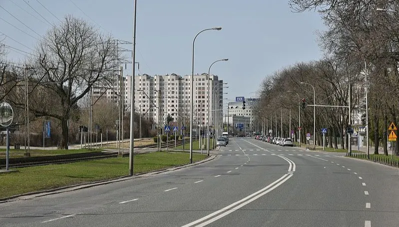 Warszawa: otwarto nowy odcinek ul. Woronicza