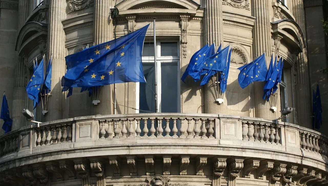 Czy Polacy chcą być w Unii Europejskiej? - SONDAŻ