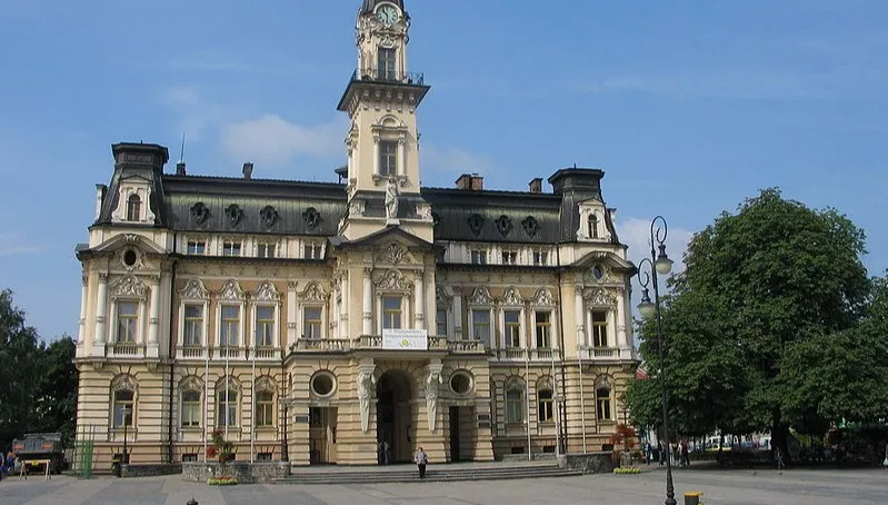 Nowy Sącz: plan na wsparcie przedsiębiorców i maturzystów