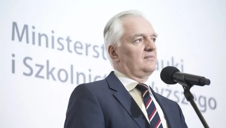 Funkcjonowanie uczelni zawieszone