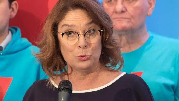 Kidawa-Błońska: „Wszyscy lekarze powinni pracować”. A Grodzki i Kopacz? „Dziękujemy za uwagę”